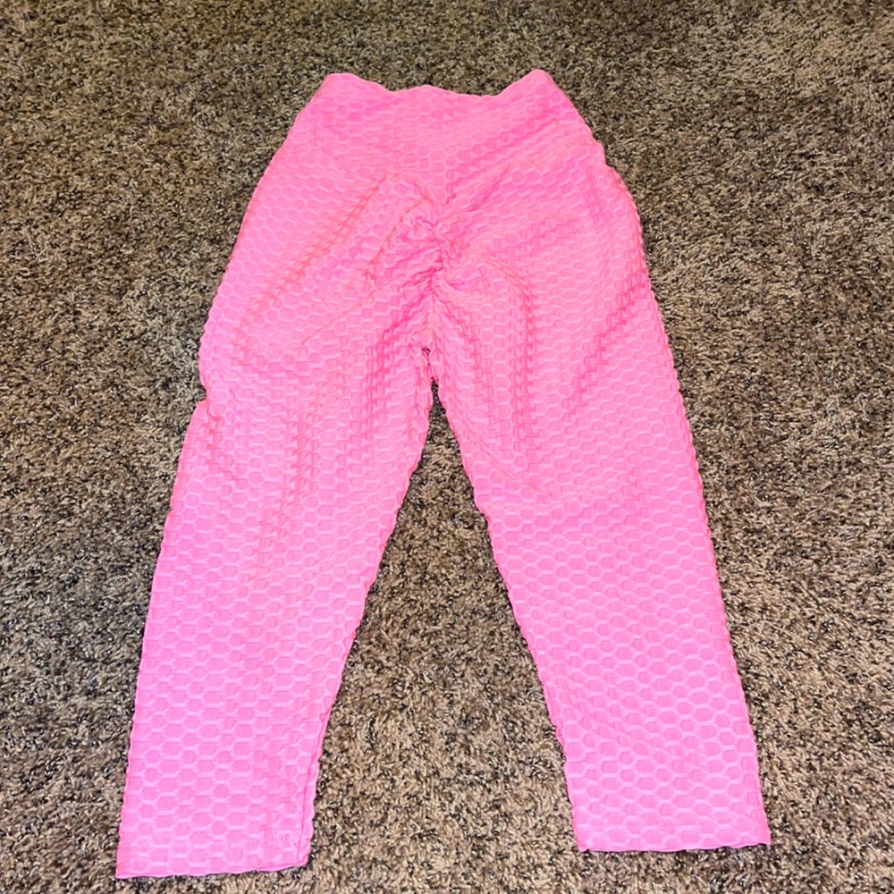 Scrunch up capri leggings